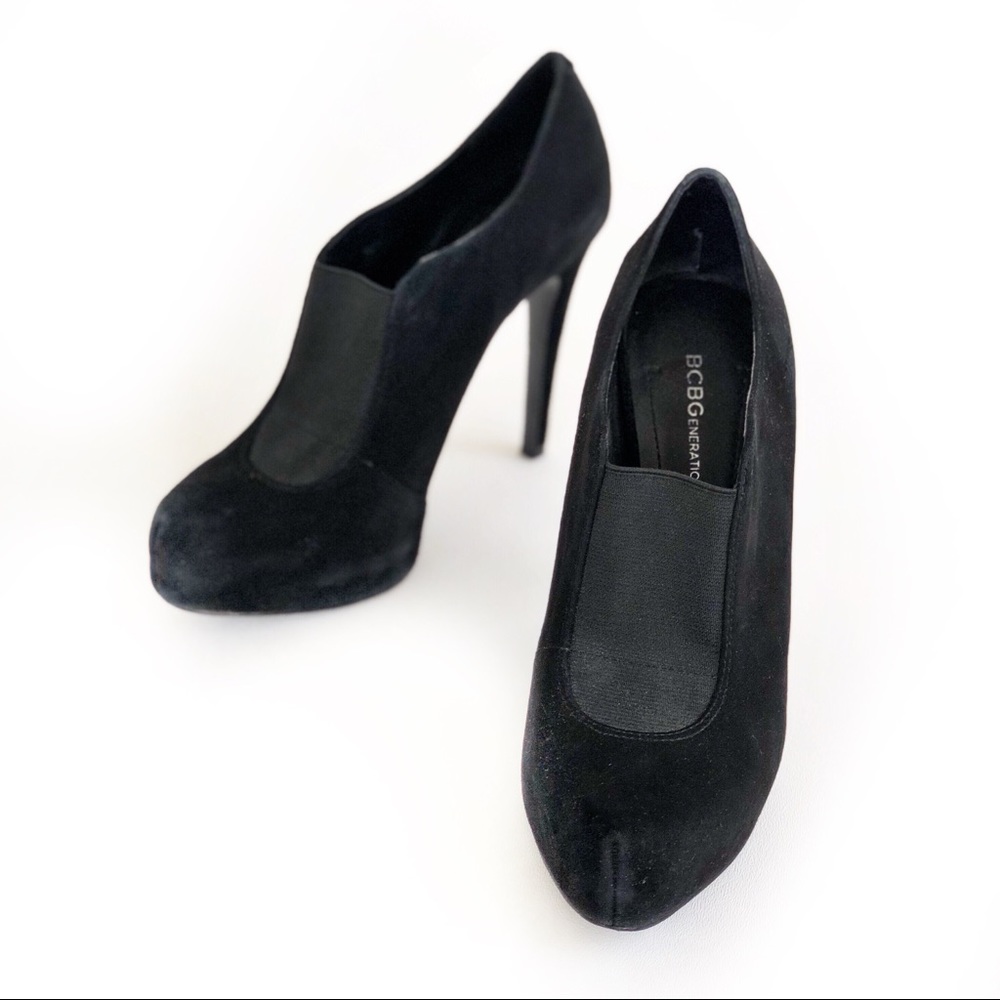BCBG Priyah Black Suede High Heel Pumps